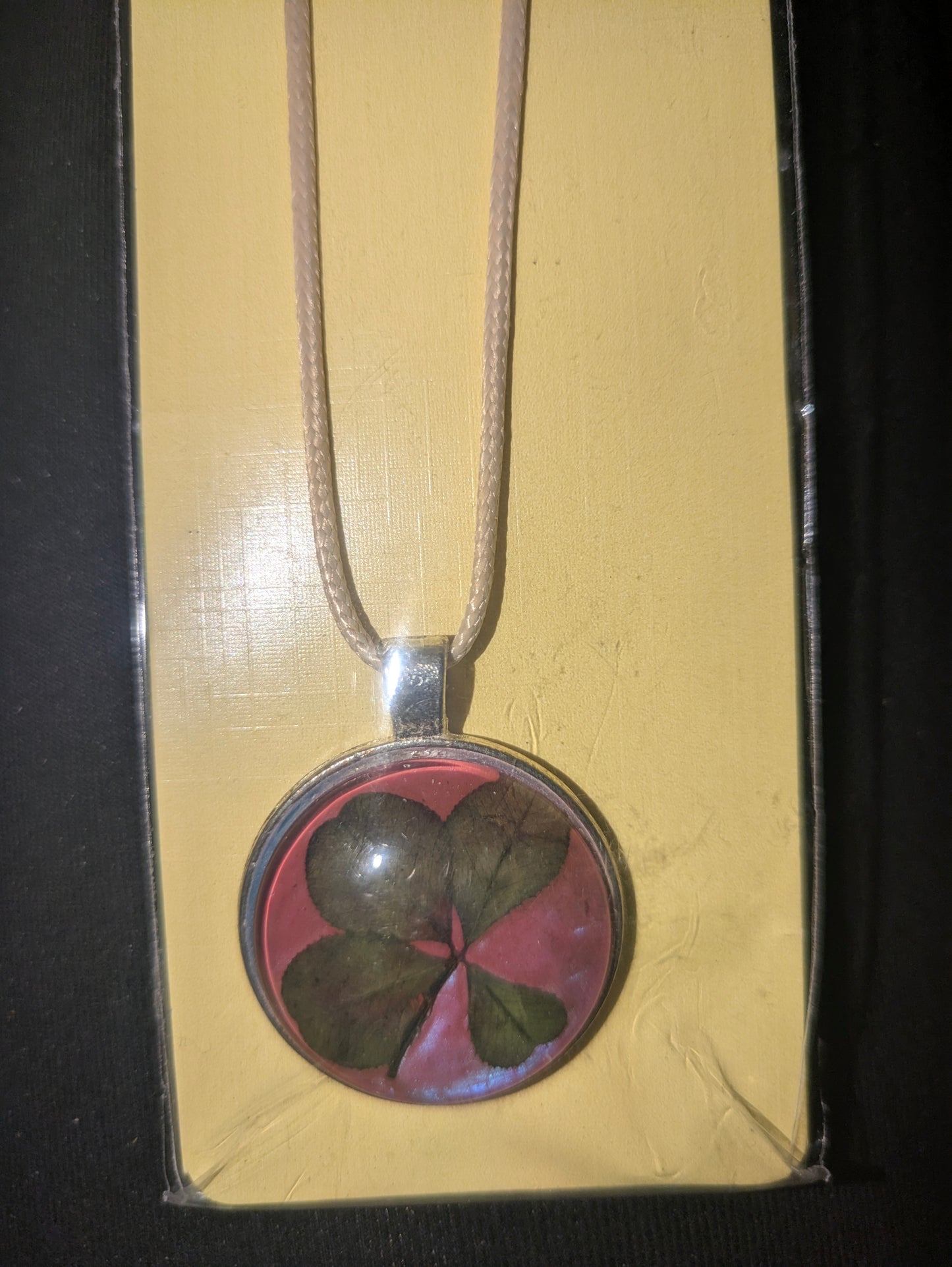 Clover Pendant Necklace Large #P19