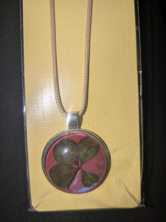Clover Pendant Necklace Large #P19